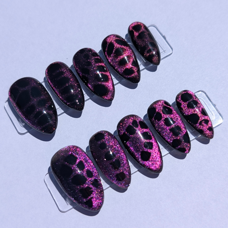 Purple Cat Eye/Magnet Crocs